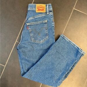 Levi’s Ribcage Straight ankle Jean